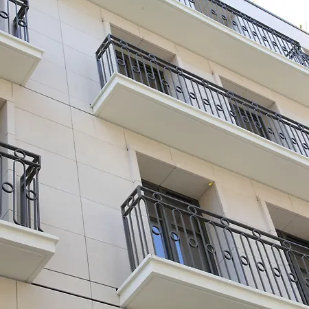 Finestate Coliving Champs-elysées 4*